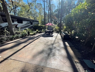 133 Arrow Rd, Hilton Head Island, SC 29928