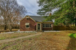 221 Graham Rd, Graham, NC 27253