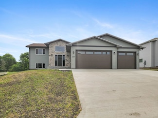 2109 Johnson St, Burlington, ND 58722