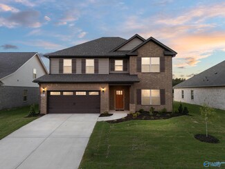 202 Pantene Dr, Huntsville, AL 35811