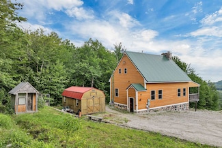 36 Ocean View Blvd, Hebron, NH 03241