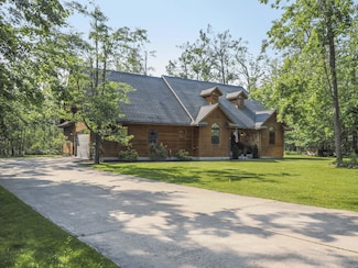 6552 High Trees Ct, Gaylord, MI 49735