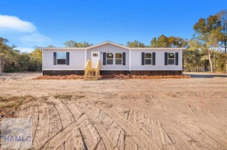 300 Three C Rd, Jesup, GA 31545