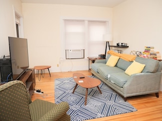 1382 Beacon St Unit 14, Brookline, MA 02446