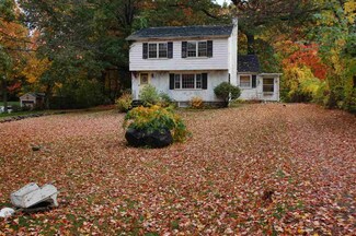 5 Sand Hill Rd, Salem, NH 03079
