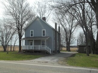 16485 W South Range Rd, Beloit, OH 44609