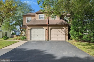 1 Stacey Dr, Doylestown, PA 18901