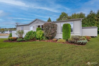 905 Carriage Ct, Sedro Woolley, WA 98284