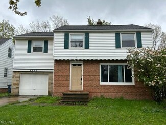 4996 Oakland Dr, Cleveland, OH 44124