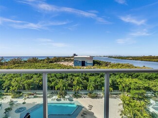 100 Bayview Dr Unit 1025, Sunny Isles Beach, FL 33160