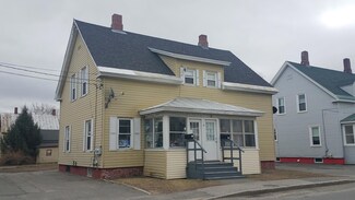4 Monument St, Winslow, ME 04901