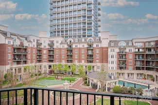 300 W 5th St Unit 404, Charlotte, NC 28202