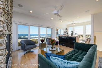 25 Village Rd, Sea Bright, NJ 07760