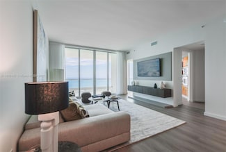 16051 Collins Ave Unit 2102, Sunny Isles Beach, FL 33160