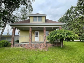 3974 S 12th St, Sheboygan, WI 53081