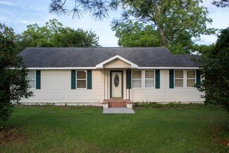 1829 Tee Vee Rd, Elloree, SC 29047
