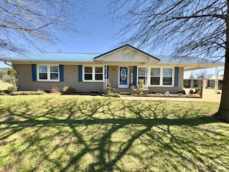 116 Horn Ave, Loretto, TN 38469