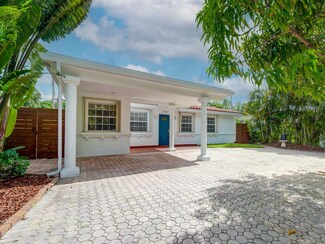 7151 Meade St, Hollywood, FL 33024
