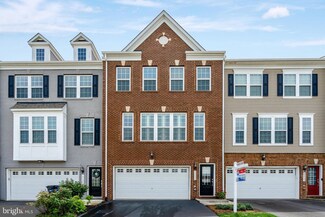 8924 Englewood Farms Dr, Manassas, VA 20112