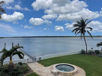 8488 35th Ave N, Saint Petersburg, FL 33710