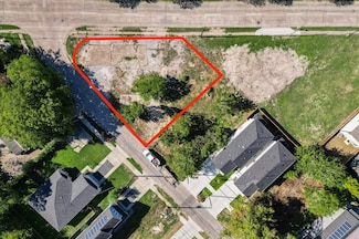 7002 W Montgomery, Houston, TX 77091