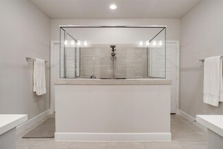 2241 Offerande Dr, Aledo, TX 76008