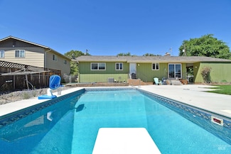 3323 8th St E, Lewiston, ID 83501