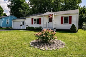 104 Gale Ave, Liverpool, NY 13088