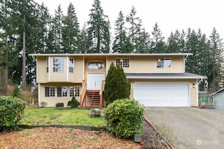 13530 Meadow Rd, Everett, WA 98208