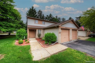 6397 Hunter Pointe St, Westland, MI 48185