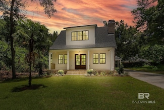 411 Miller Ave, Fairhope, AL 36532