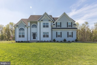 16 Palomino Cir, Mantua, NJ 08051