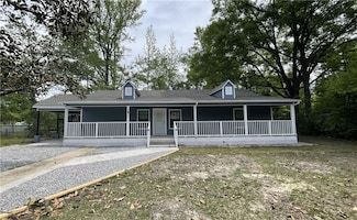 718 Avenue J None, Bogalusa, LA 70427