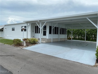 10 Blue Skys Dr, Naples, FL 34104