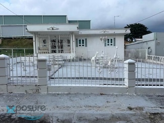 5 Avenida Country Club Unit 5, Camuy, PR 00627