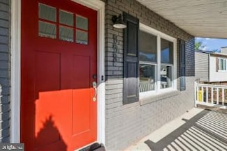 898 Brighton Place, Glen Burnie, MD 21061