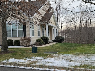 5 Lilac Ln Unit 5, Prospect, CT 06712