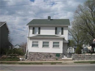 215 E Main St, Mount Pleasant, PA 15666