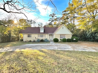 603 N Main St, Opp, AL 36467