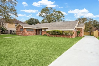 2111 Forest Oaks Dr, Houston, TX 77017