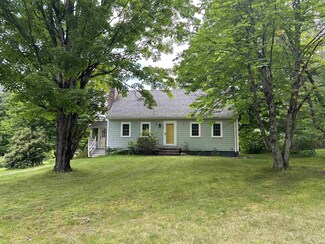 434 N Barnstead Rd, Center Barnstead, NH 03225