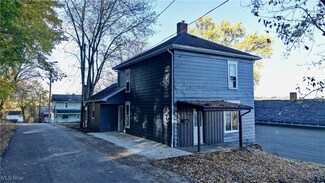 140 S Main St, Uhrichsville, OH 44683