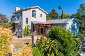 3953 Foothill Rd, Santa Barbara, CA 93110