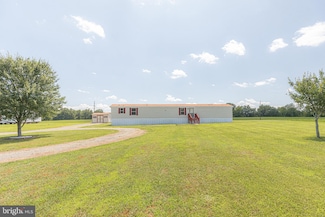 640 Ridge Rd, Warsaw, VA 22572