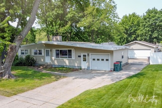 1275 Aspacia St, Muskegon, MI 49445