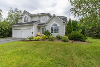 117 Jackson St, Newport, VT 05855