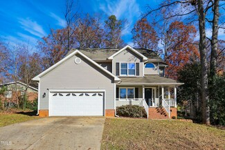 604 Kingswood Dr, Cary, NC 27513