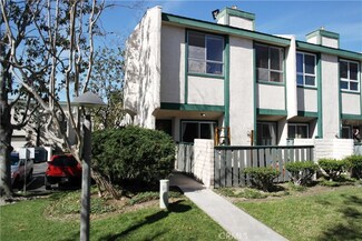 2100 W Palmyra Ave Unit 10, Orange, CA 92868