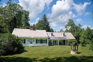 341 Under the Mountain Rd, Londonderry, VT 05148