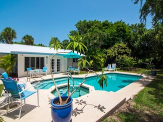 1545 Pelican Ln, Vero Beach, FL 32963